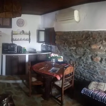 Monte Kechros Guest House Arnados Exterior photo